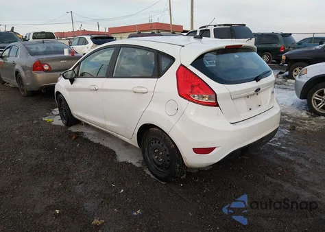 2013 Ford Fiesta S z USA, uszkodzony, nr VIN 3FADP4TJ4DM164594